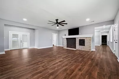 705 Club Lake Road, Whitesboro, TX 76273 - Photo 19