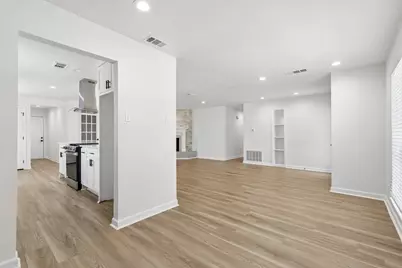 8148 Clear Springs Road, Dallas, TX 75240 - Photo 9