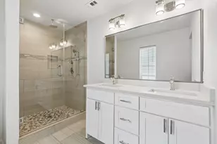 8148 Clearsprings Rd, Dallas, TX 75240 - Photo 19