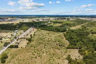 3201-3227 NW Cr 2004, Corsicana, TX 75110 - Photo 7