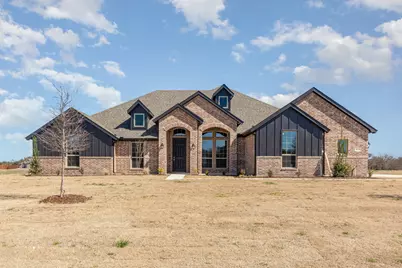 720 Candace Drive, DeSoto, TX 75115 - Photo 3