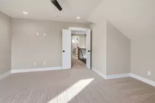 207 W 7th St, Justin, TX 76247 - Photo 29