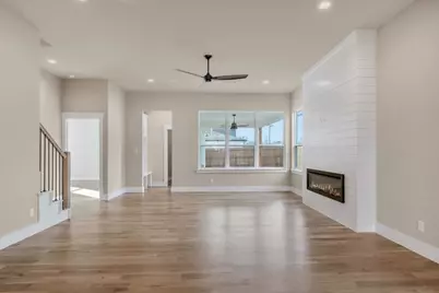 207 W 7th Street, Justin, TX 76247 - Photo 13