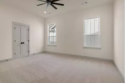 207 W 7th Street, Justin, TX 76247 - Photo 35