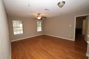 4360 Mesa Dr, Carrollton, TX 75010 - Photo 21