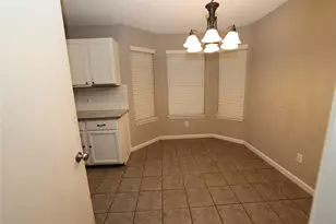 4360 Mesa Dr, Carrollton, TX 75010 - Photo 17
