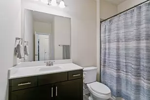 2662 Sherwood Dr, Lewisville, TX 75067 - Photo 7