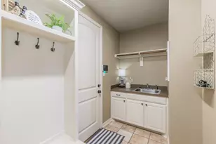 1173 Durango Springs Dr, Fort Worth, TX 76052 - Photo 11