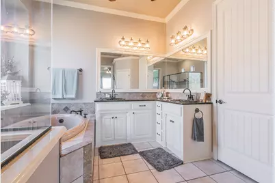 1173 Durango Springs Drive, Fort Worth, TX 76052 - Photo 7