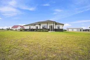 140 Lone Elm Rd, Waxahachie, TX 75167 - Photo 3