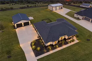 140 Lone Elm Rd, Waxahachie, TX 75167 - Photo 1