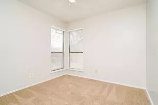 1323 Jasmine Dr, Lewisville, TX 75077 - Photo 11