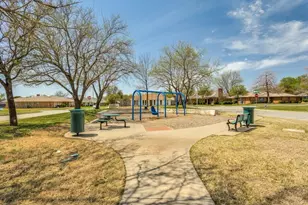 924 Thoreau Ln, Allen, TX 75002 - Photo 35
