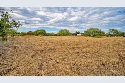 437 Jakes Road, Bowie, TX 76230 - Photo 21