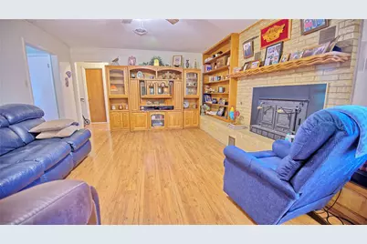 437 Jakes Road, Bowie, TX 76230 - Photo 3