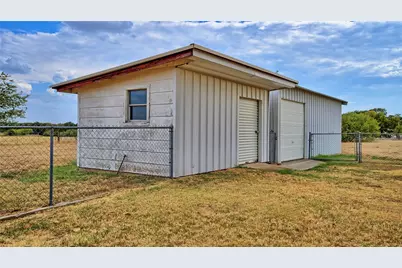 437 Jakes Road, Bowie, TX 76230 - Photo 39