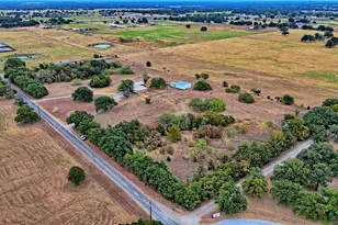 437 Jakes Rd, Bowie, TX 76230 - Photo 29