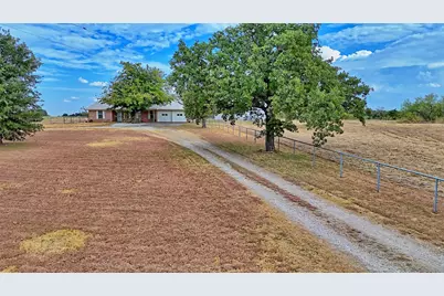 437 Jakes Road, Bowie, TX 76230 - Photo 31
