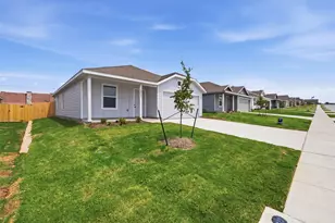 10744 Gun Barrel St, Fort Worth, TX 76108 - Photo 3