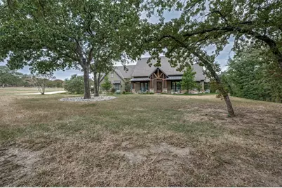 197 Stonewood Boulevard, Bartonville, TX 76226 - Photo 3