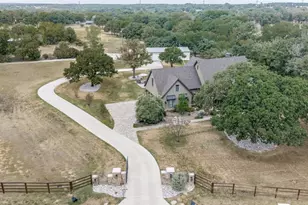 197 Stonewood Blvd, Bartonville, TX 76226 - Photo 37