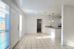5017 Chapman St, Fort Worth, TX 76105 - Photo 3
