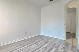 5017 Chapman St, Fort Worth, TX 76105 - Photo 19