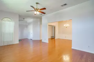 2049 Wedgewood Dr, Grapevine, TX 76051 - Photo 7