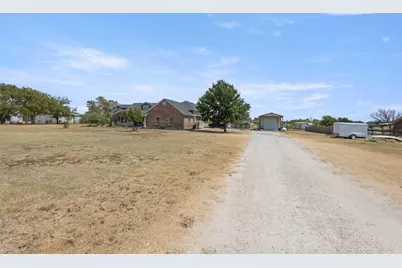118 Fm 2450, Krum, TX 76249 - Photo 3