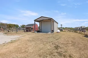 118 FM 2450, Krum, TX 76249 - Photo 21
