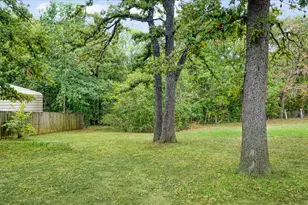225 Karen Dr, Denison, TX 75021 - Photo 37