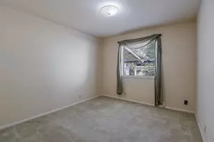 102 Alamo St, Waxahachie, TX 75165 - Photo 15