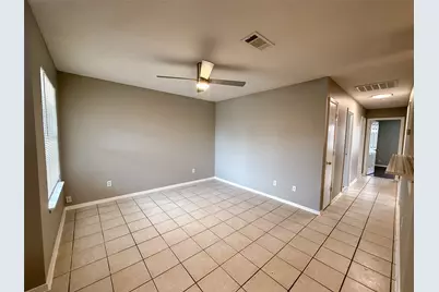 1906 San Rafael, Fort Worth, TX 76134 - Photo 3