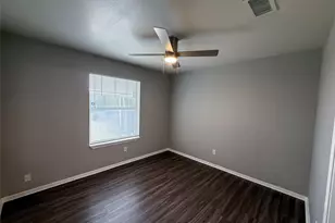 1906 San Rafael, Fort Worth, TX 76134 - Photo 11