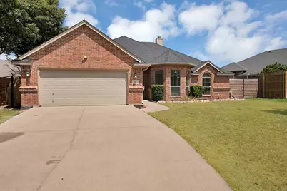 137 Hirth Drive, Crowley, TX 76036 - Photo 3