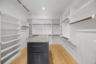 408 E 6th St, Fort Worth, TX 76102 - Photo 23
