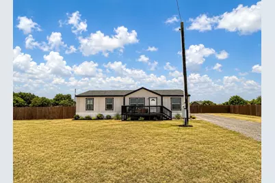 118 Private Road 4438, Rhome, TX 76078 - Photo 1