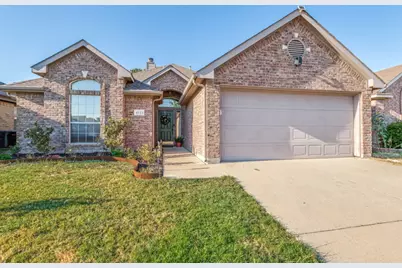 4533 Summerbrook Circle, Fort Worth, TX 76137 - Photo 1