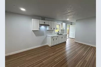 2738 Lawrence Street, Dallas, TX 75215 - Photo 3