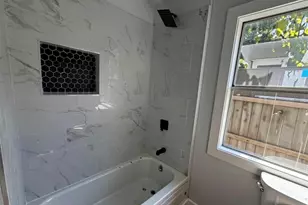 2738 Lawrence St, Dallas, TX 75215 - Photo 5