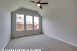 16436 Thistle Bnd Dr, Justin, TX 76247 - Photo 9