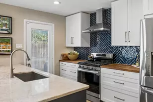 11333 Park Central Pl, Dallas, TX 75230 - Photo 17