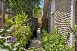11333 Park Central Pl, Dallas, TX 75230 - Photo 35