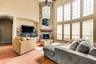 663 Links View Ct, Grand Prairie, TX 75052 - Photo 3
