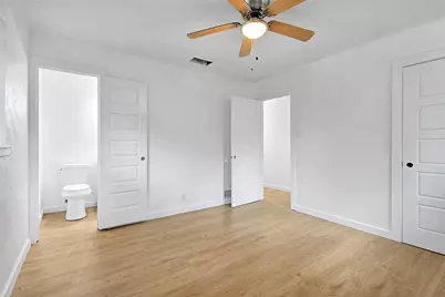 520 Circleview Drive S, Hurst, TX 76054 - Photo 13
