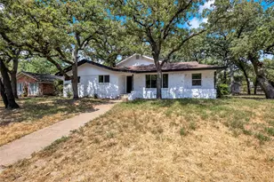 520 Circleview Dr S, Hurst, TX 76054 - Photo 1