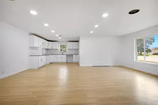 520 Circleview Dr S, Hurst, TX 76054 - Photo 19