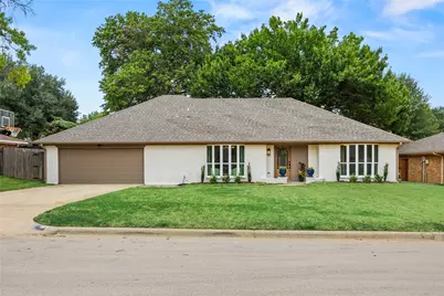 1816 Big Bend Drive, Grapevine, TX 76051 - Photo 1
