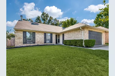 305 Westover Drive, Euless, TX 76039 - Photo 17