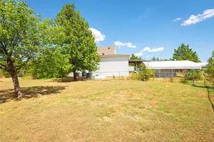 525 E Hazelwood St, Princeton, TX 75407 - Photo 3
